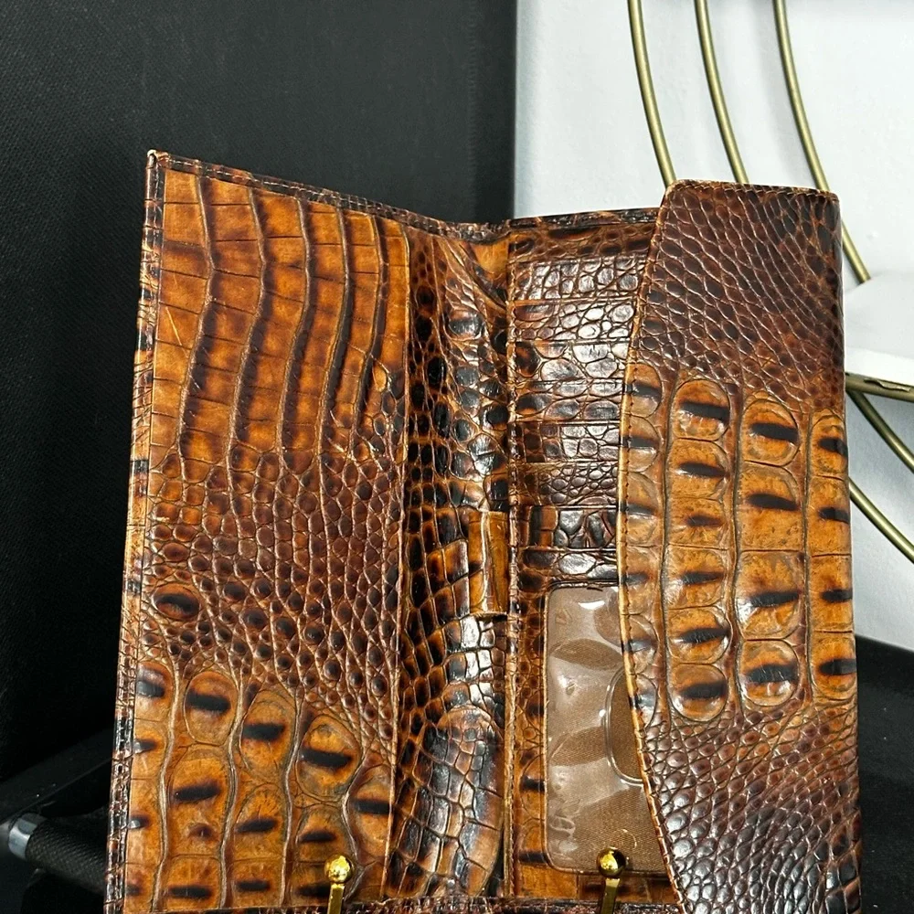 Vintage Authentic Brahmin Annabelle Tricolor Leather Wallet. - Picture 4 of 9